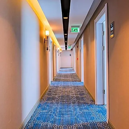 Hotel Maritimo 4*