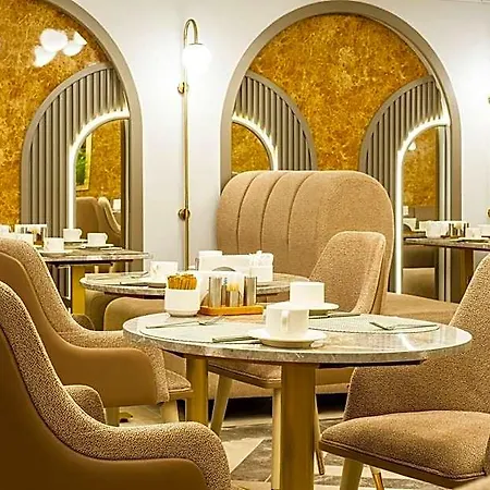 Maritimo Hotel 4*